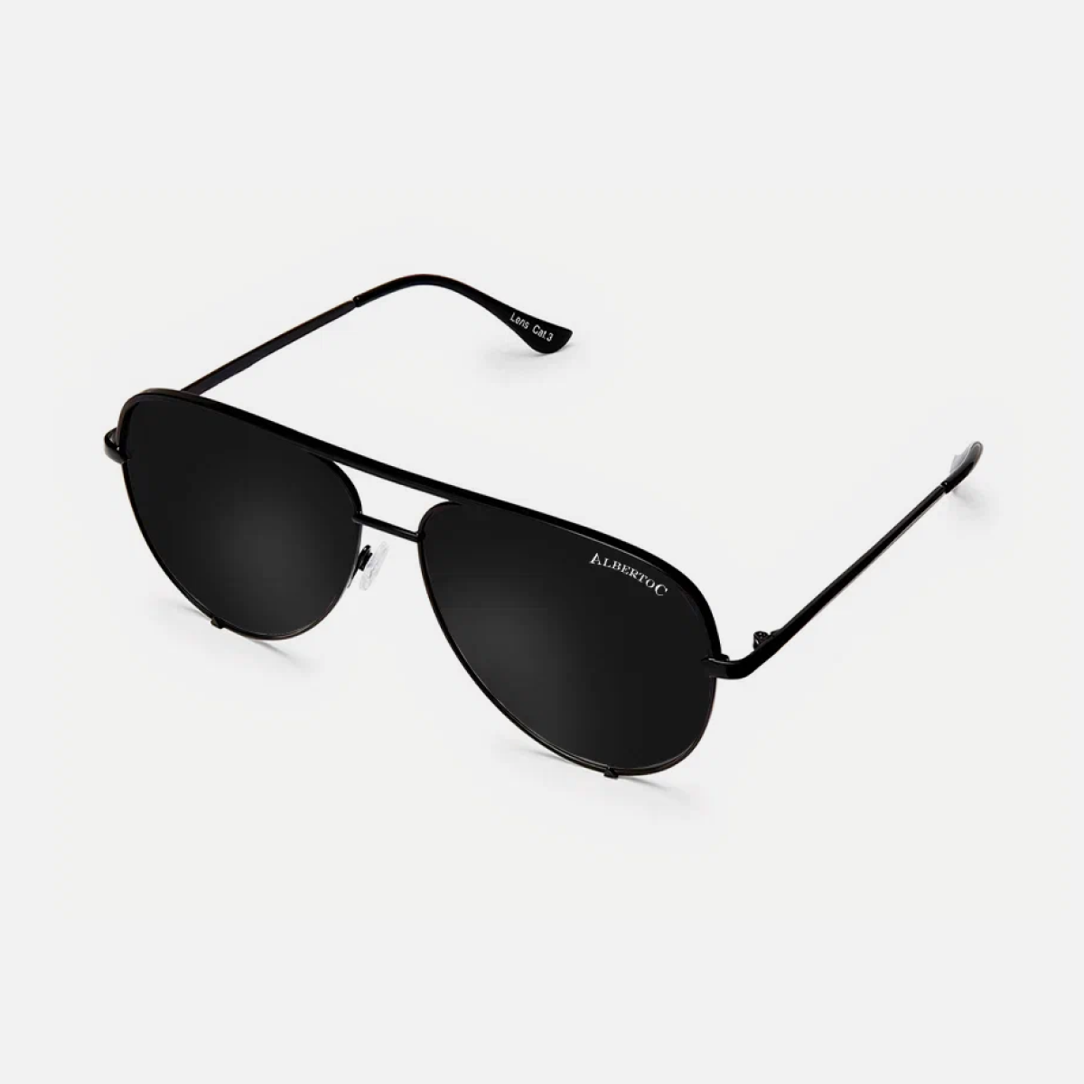 #color_black polarized